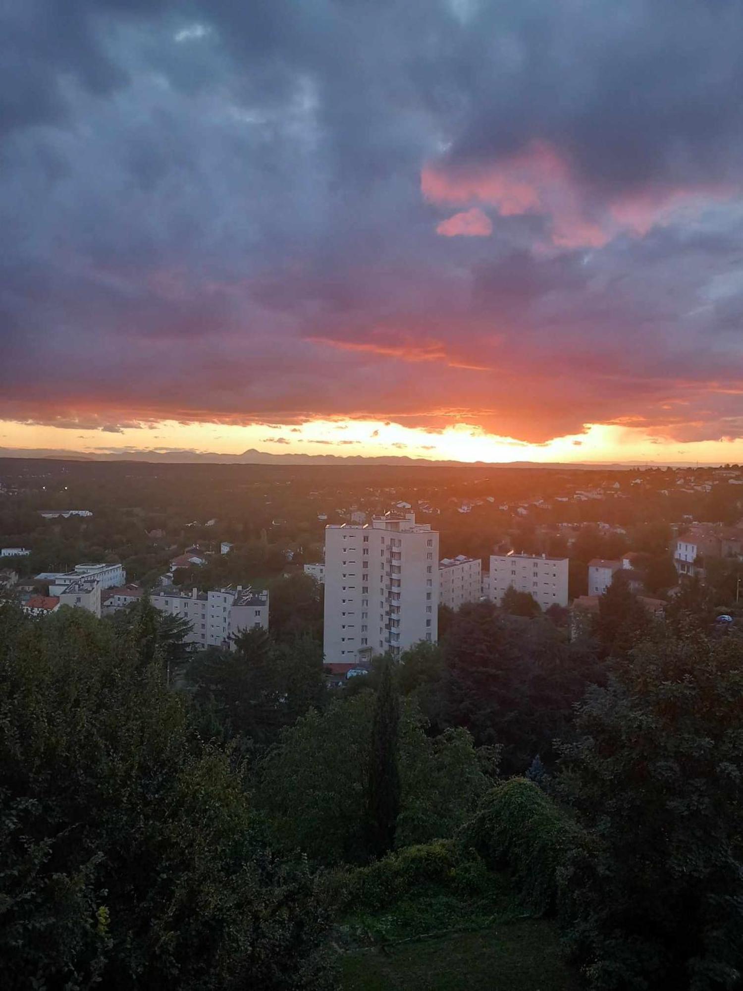 L'Appart De Babou Rez De Chaussee Parking Free Draps Wifi Тьер Экстерьер фото